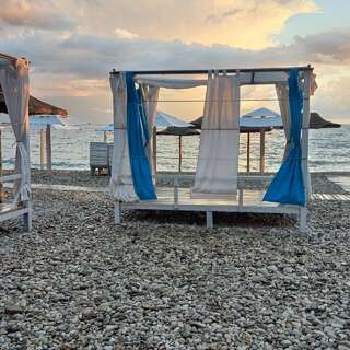 Гостиница SunRise Небуг-1